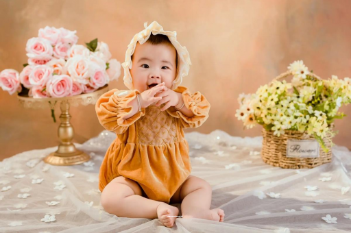 赤壁宝宝睡不踏实哼唧扭动